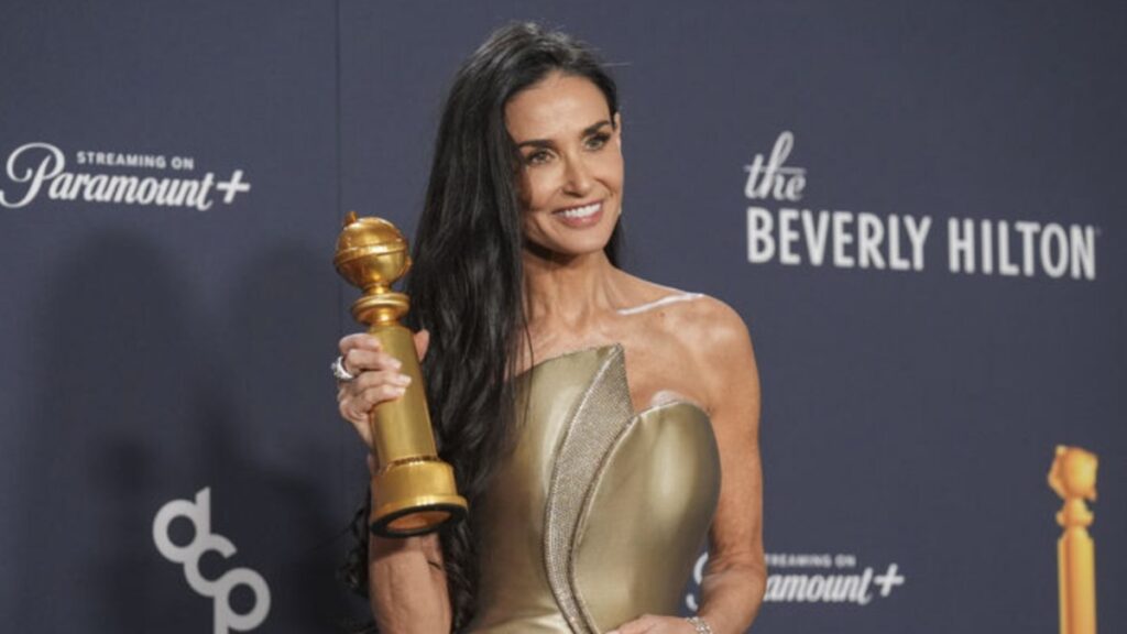 45 yillik oyunculuk kariyerinde demi moore ilk kez odul kazandi BqYKTand