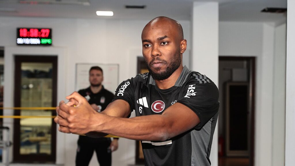 besiktasta al musratinin transferi iptal zhVFWdrb