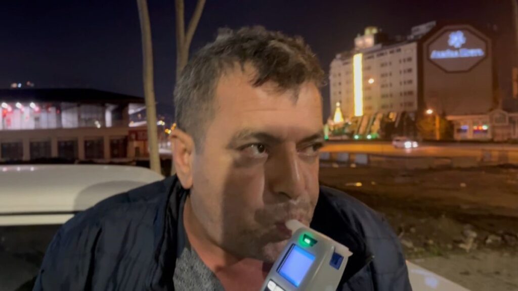 bursada denetimde kacan alkollu surucu biz ictik gunah mi isledik 3t2h7OGs