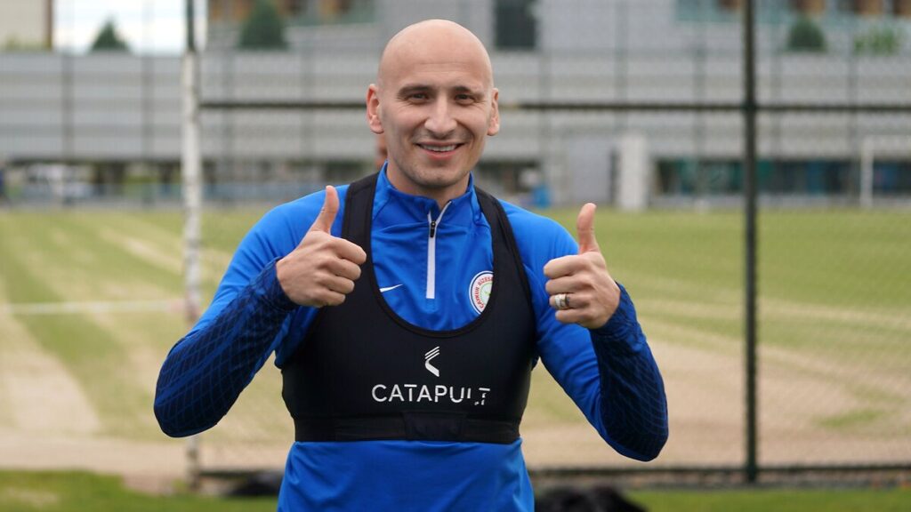 eyupsporda jonjo shelvey ile yollar ayrildi 8ZrWba2m