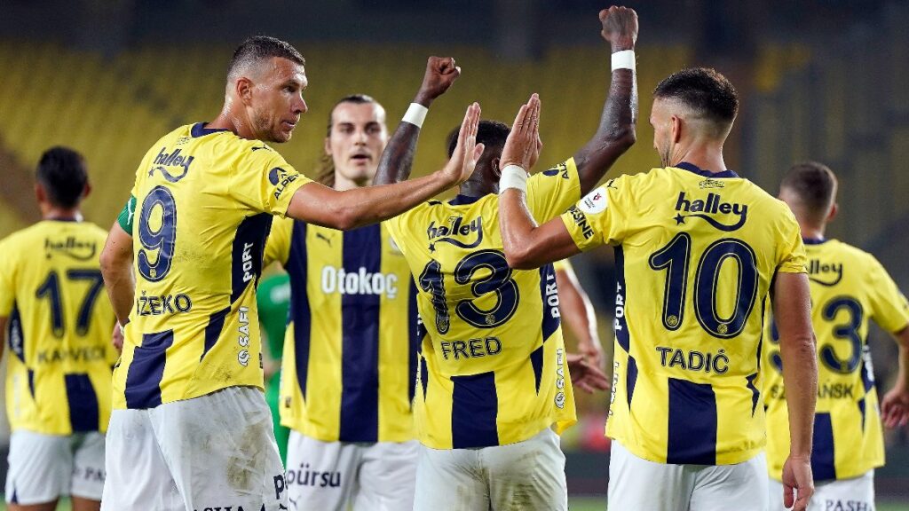 fenerbahce hatayspor macinin ilk 11leri laUBDEm5