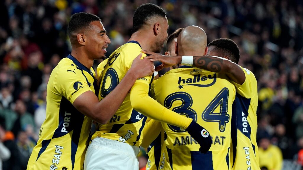 fenerbahce sahasinda art arda 5 macini kazandi f7fVJYqp