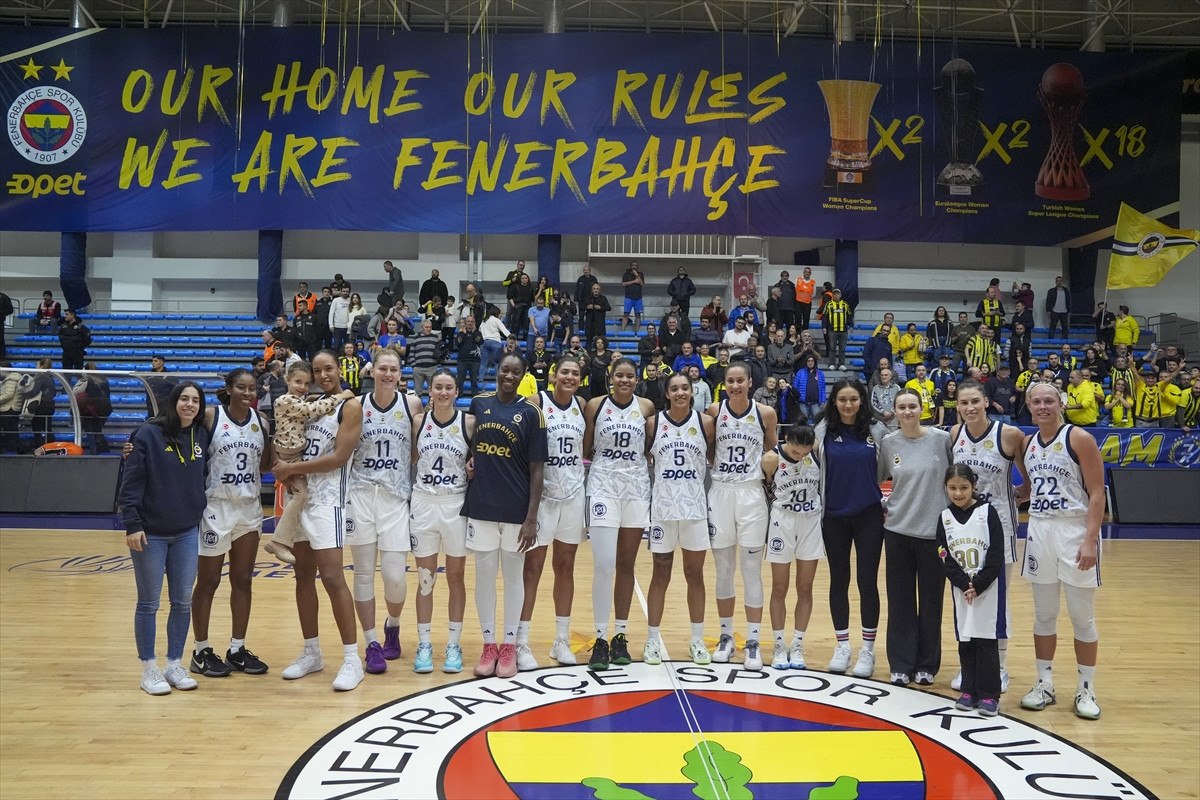 fenerbahceden valencia baskete 36 sayi fark 3 aWOZfsRj