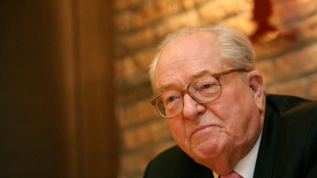 fransiz siyasetci jean marie le pen 96 yasinda oldu NpmDTgSl