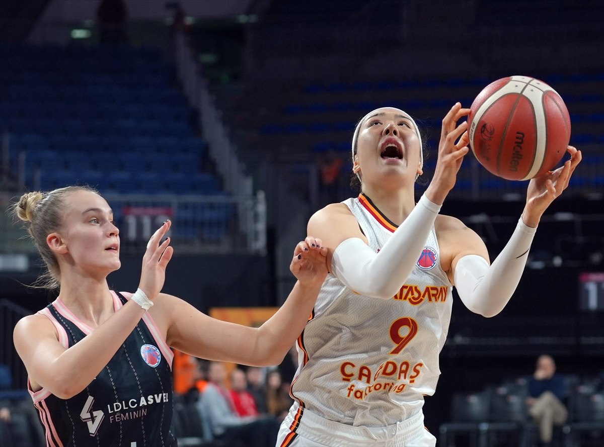 galatasaray ldlc asvel feminini maglup etti 0 ap1q57Ds