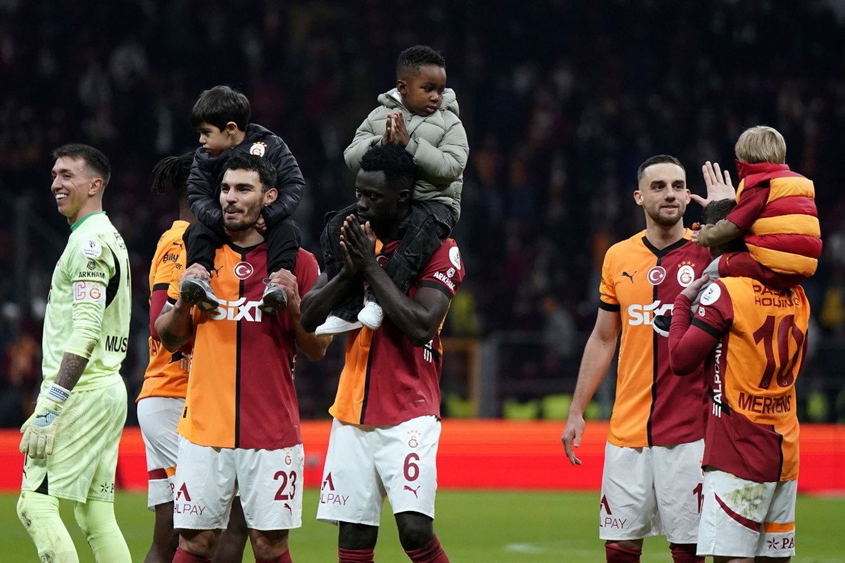 galatasaray sahasinda goztepeye maglup olmuyor 1 w96BS5ld