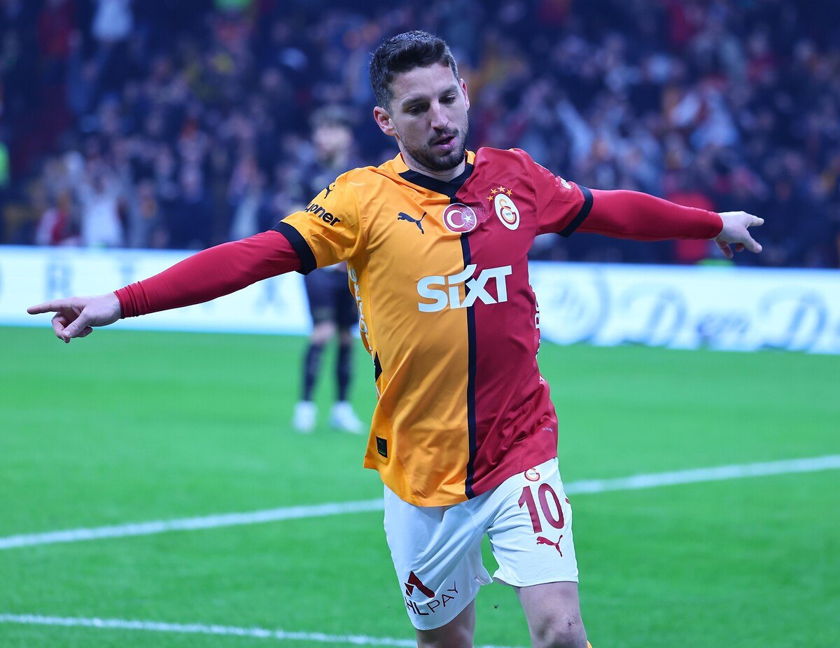 galatasarayda dries mertense kal baskisi 1 5XUwAmyT