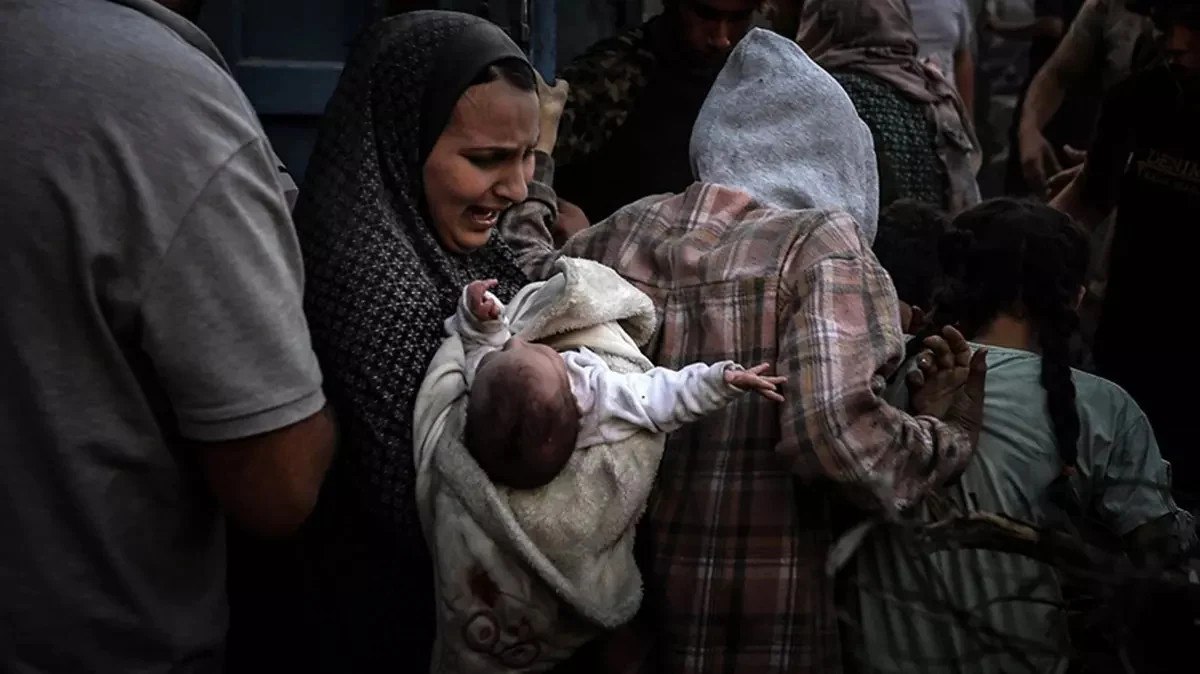 gazzede bir bebek daha donarak yasamini yitirdi 1 gLDcP7LD