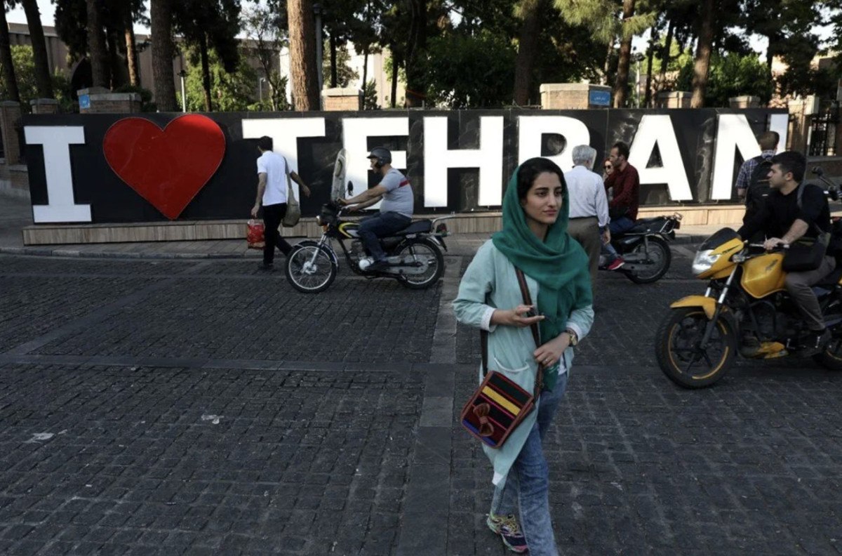 iran baskenti tahrandan mekrana tasiyor 0 tiaz5IpG