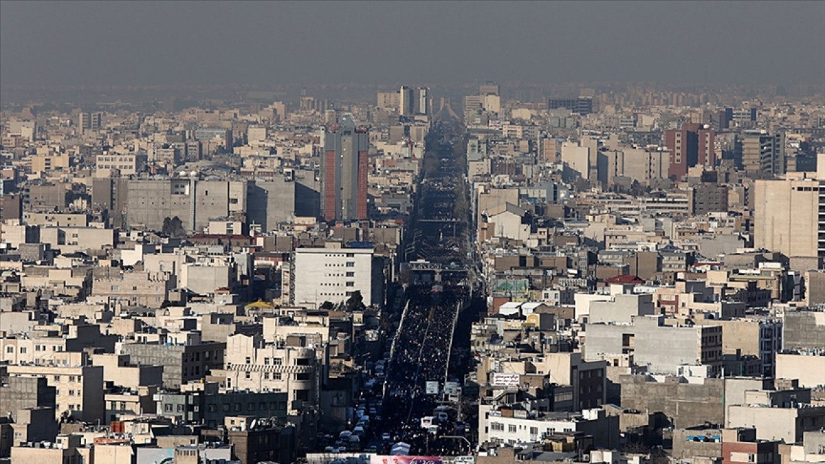 iran baskentini mekrana tasiyor 0 9rTSZhNu