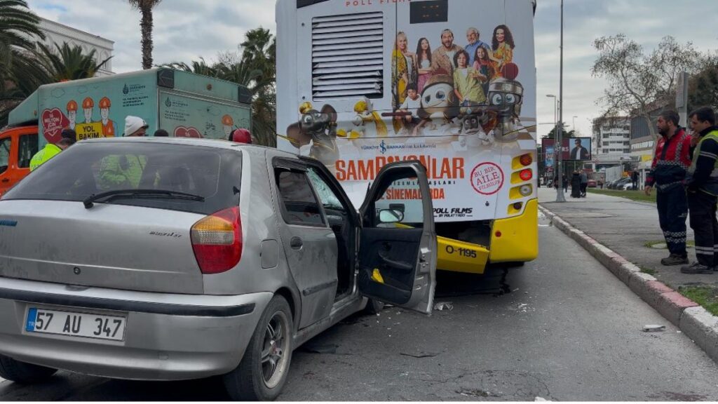 istanbul otomobil iett otobusune carpti 3u cocuk 8 yarali zpe6i1NP