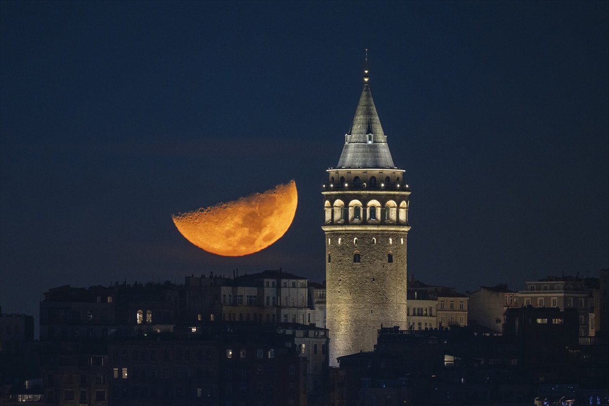 istanbulda muhtesem yarim ay manzaralari 2