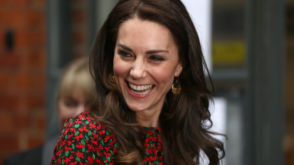 kate middleton yeni yasini yeni tarziyla kutladi xNSDbenK