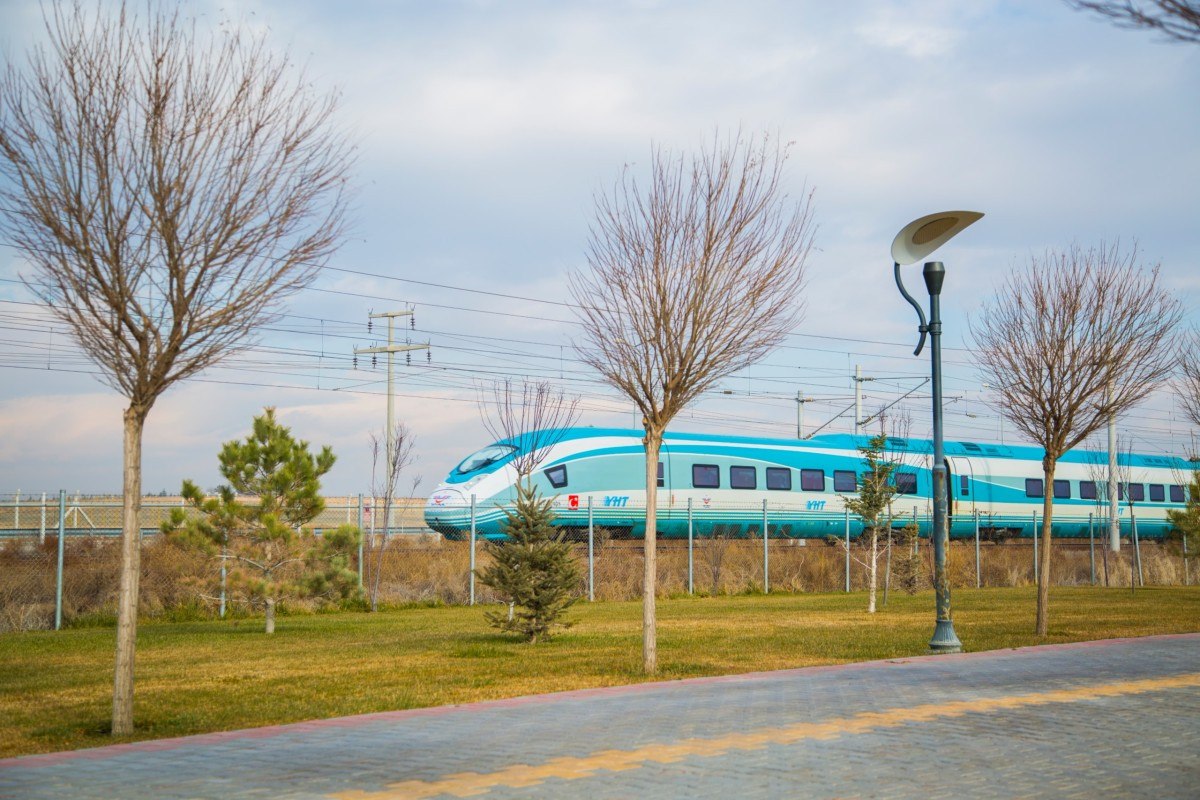 konya karaman hizli tren hatti 3 yasinda 5 IEEKTl3F