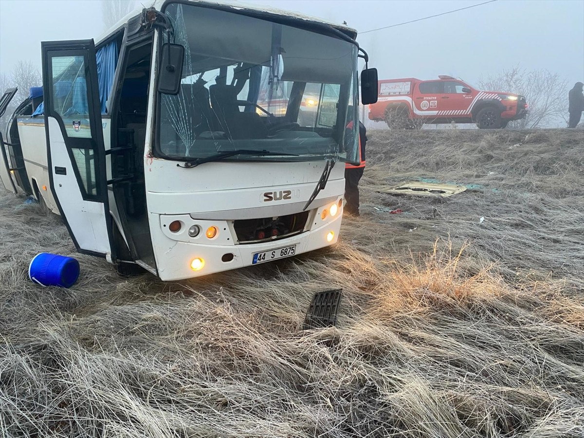 malatyada isci servisi devrildi 17 yarali 0 pDl3aTkM