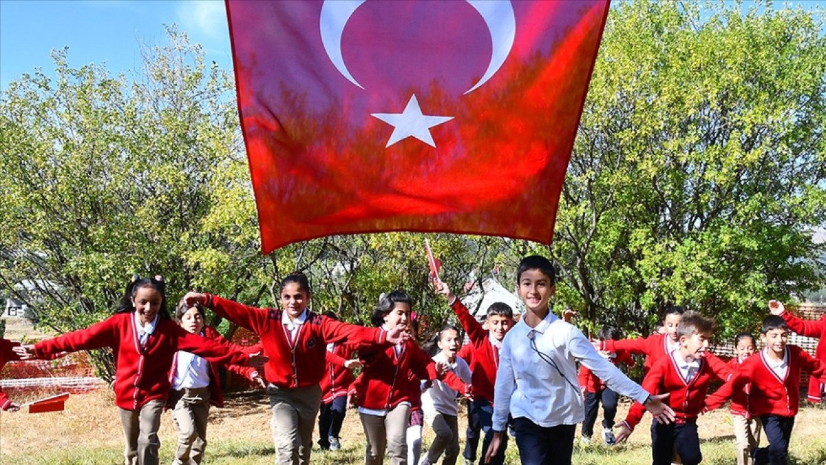 okullar yariyil tatiline senlik haftasiyla girecek 0 sEWXbSlr