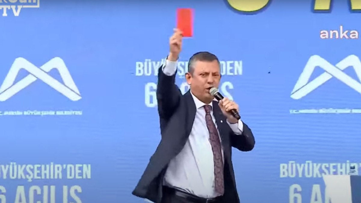 ozgur ozelin surprizi belli oldu iktidara kirmizi kart gosterdi 0 p1nCLhvb