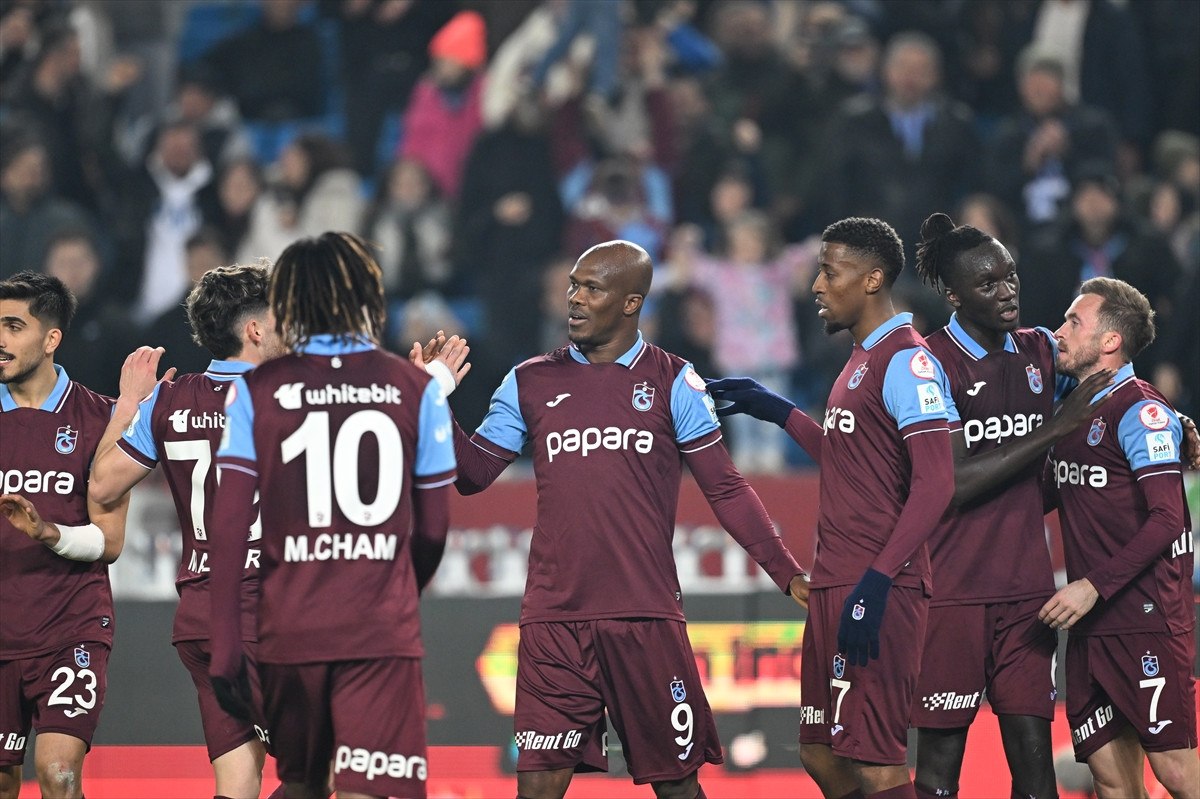 trabzonspor turkiye kupasinda alanyaspora uc atti 3