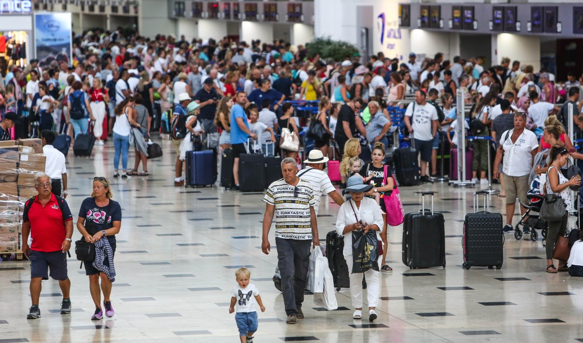 turizmde gozler yil sonu verilerinde gurbetci turist sayisinda 12 milyon beklentisi 0 fZyJdcp3