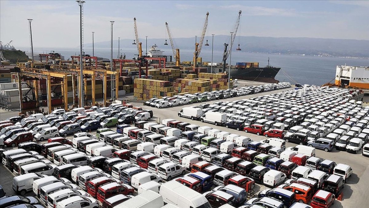 turkiyenin ihracat sampiyonu otomotiv sektoru 1 AcyFwbam