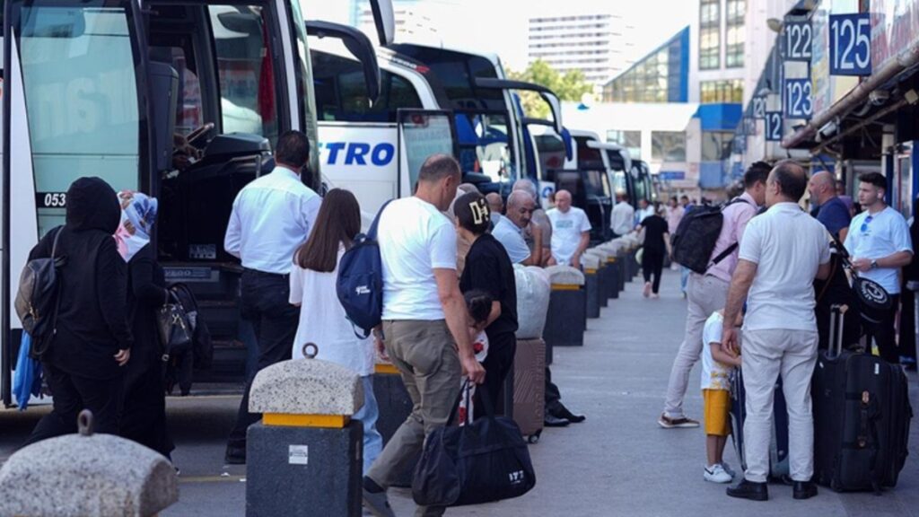 yolcu otobusleri icin 2 ayda bir kontrollu zam talep ediliyor wVTChzNr