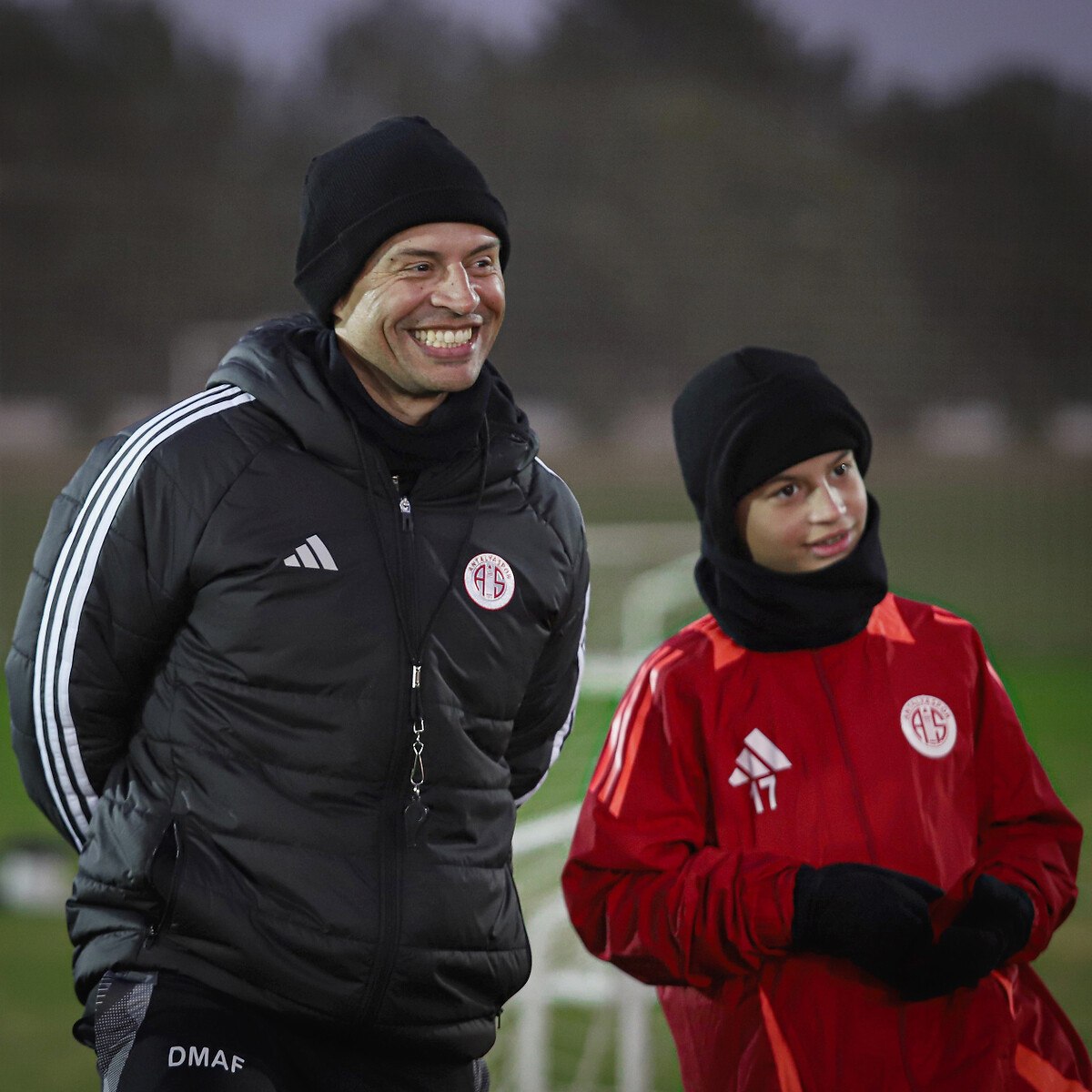 antalyasporun teknik direktor adaylari bulent uygun ve emre belozoglu 0 rmzEpMf5