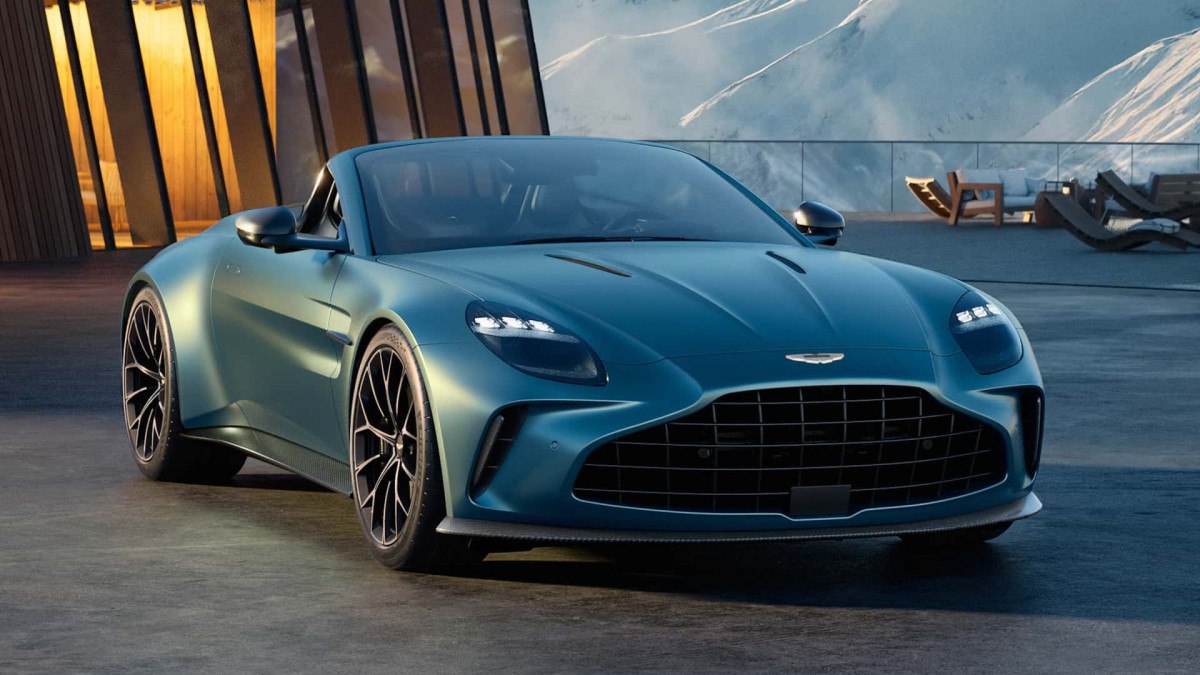 aston martinden yeni spor otomobil vantage roadster 2 8HsBzWQm