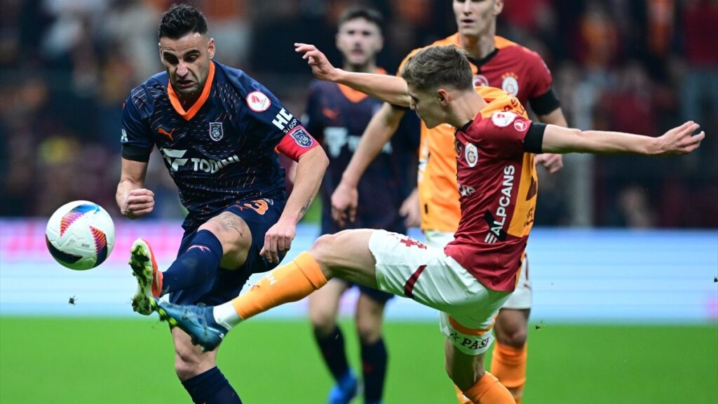 basaksehir galatasaray macinin ilk 11leri DNDs8PpJ