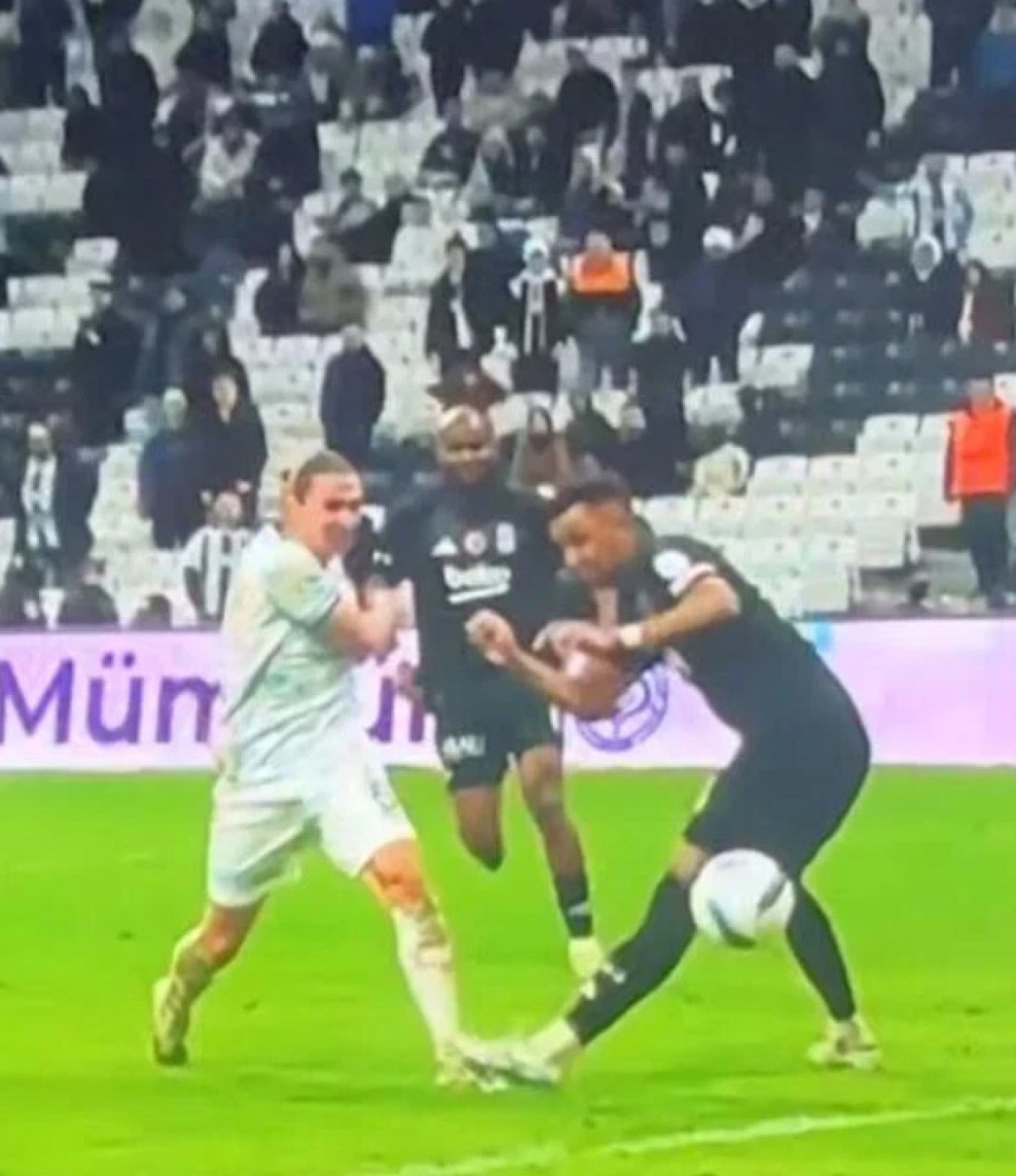 besiktas bodrum fk macinda vara gidildi penalti cikmadi 1 mZNPdKYi