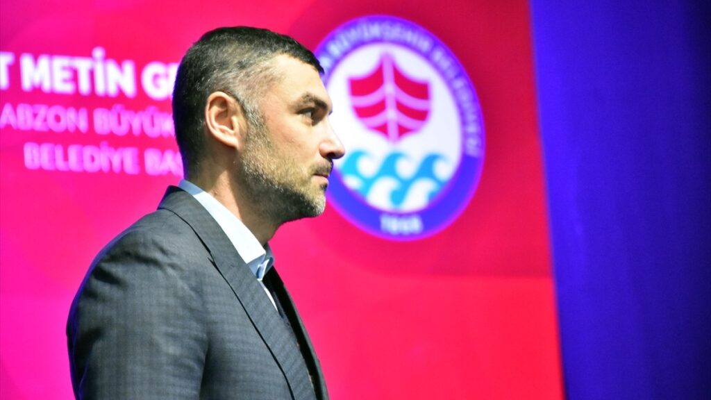 burak yilmaz 2010 2011 sampiyonun kim oldugunu biliyoruz uBilkfXj