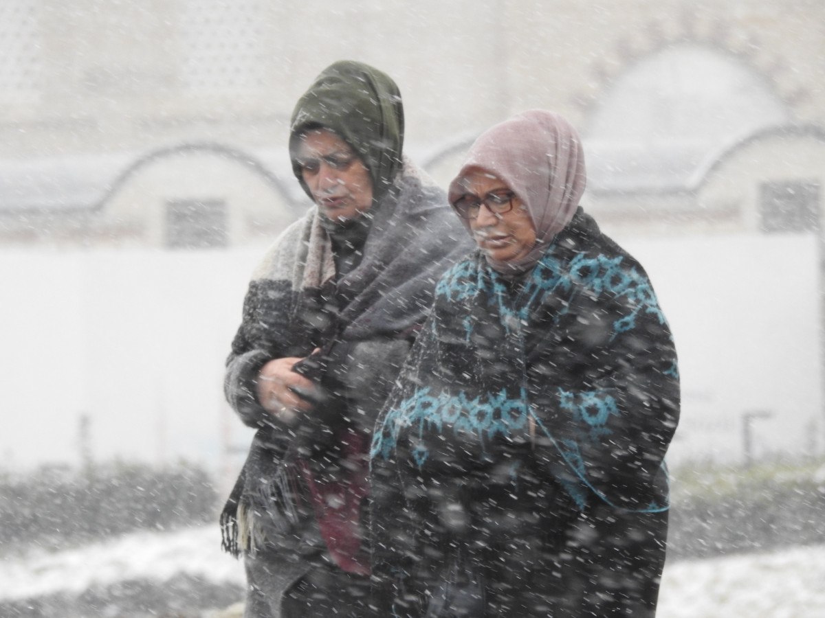 edirnede kar yagisi etkisini surduruyor 0 tFJTVvV3