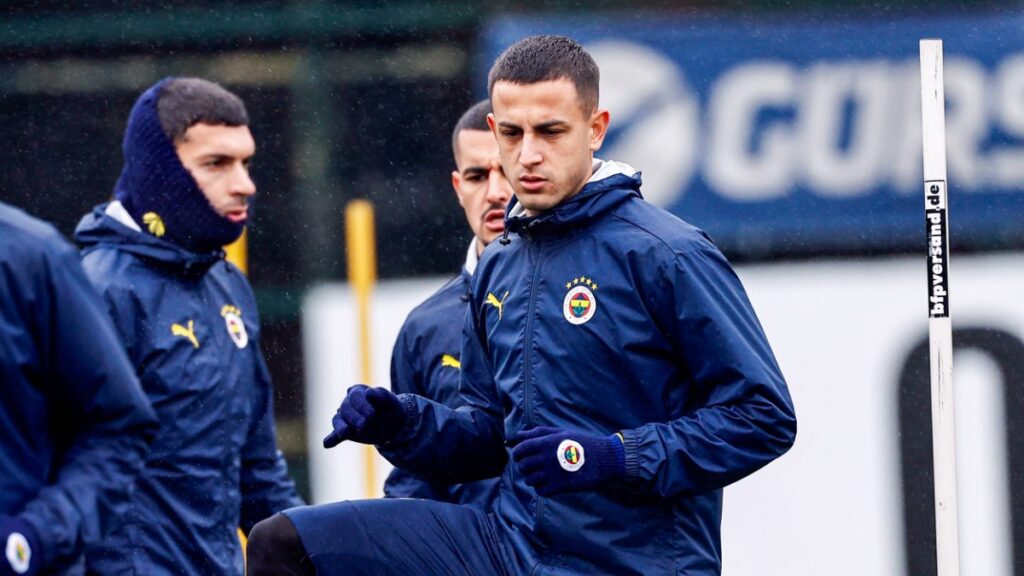 fenerbahce konyaspor maci hazirliklarini tamamladi BcrxCKg1