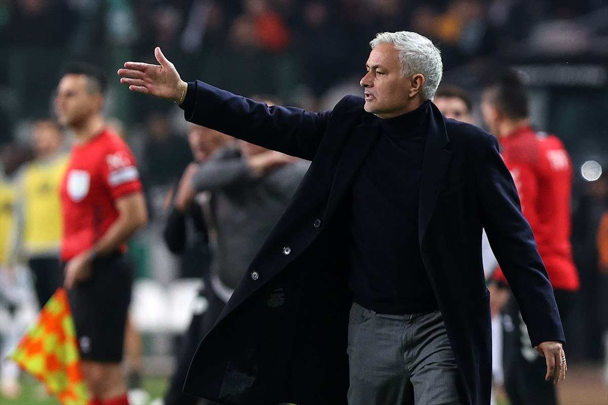 jose mourinhodan konyaya ovgu mac dedigin boyle olur 0 niaCysNI