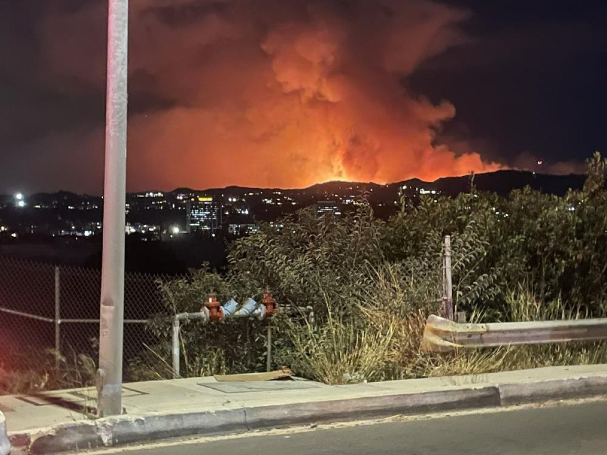 los angeles yanginlarinda hayatini kaybedenlerin sayisi 24e yukseldi 1 TNQIbbvd