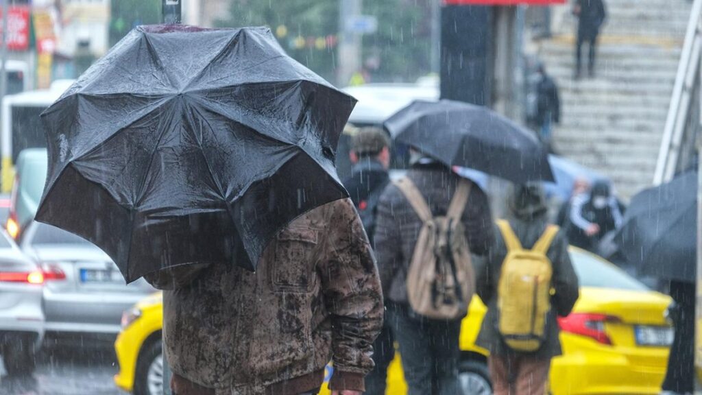 meteoroloji uyardi 13 ile sari kodlu uyari QZ8ZJZRf