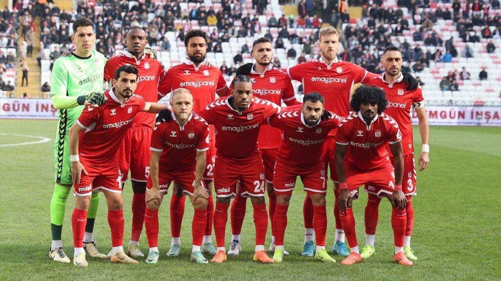 sivasspor super ligde 7 mactir galibiyete hasret cgVflqyc