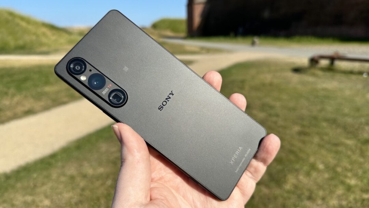 sony xperia 1 v android 15 guncellemesine kavustu 0 zdWDmFMz