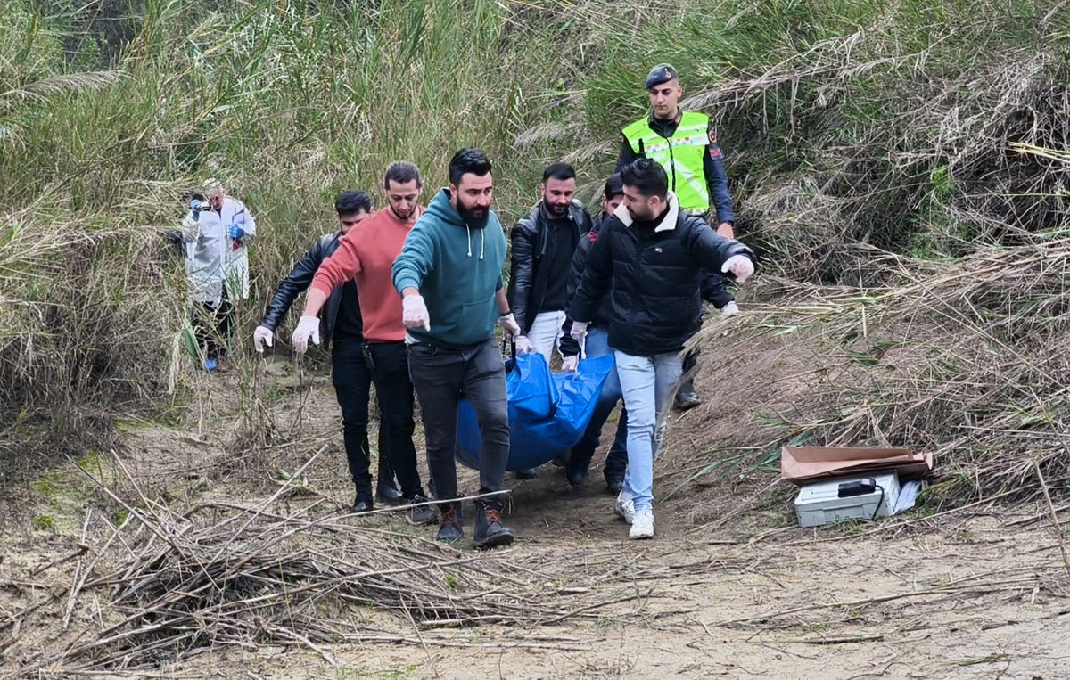 adanada katliam yapan polis memuru tutuklandi 0 QlQsQ2mI