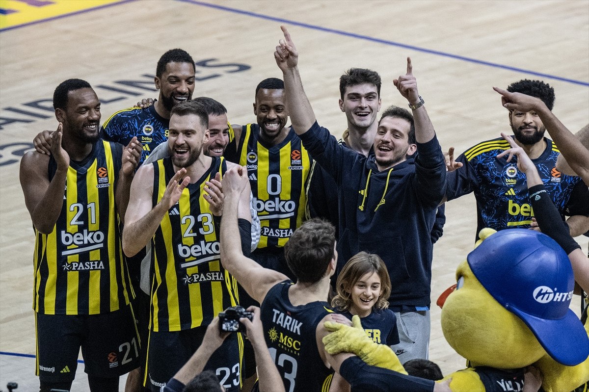 euroleaguede cift mac haftasi tamamlandi 0 eSSJYywZ