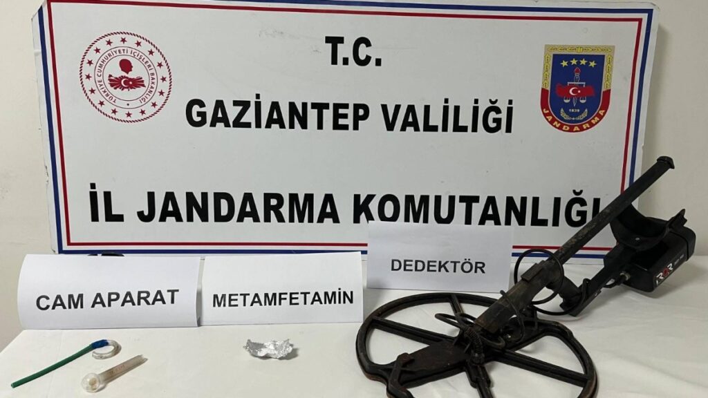 gaziantepte define avcilari jandarmadan kacamadi kjHbr4Ct