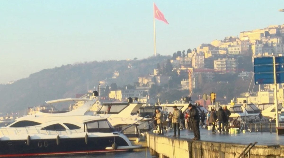 istanbul bogazi sis altinda gorus mesafesi dustu 1