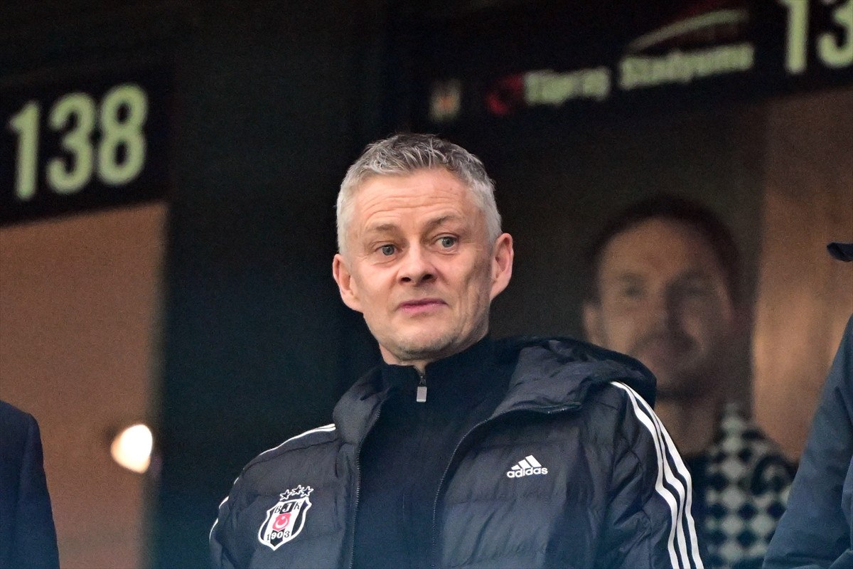 ole gunnar solskjaer besiktas samsunspor macini tribunden takip etti 3