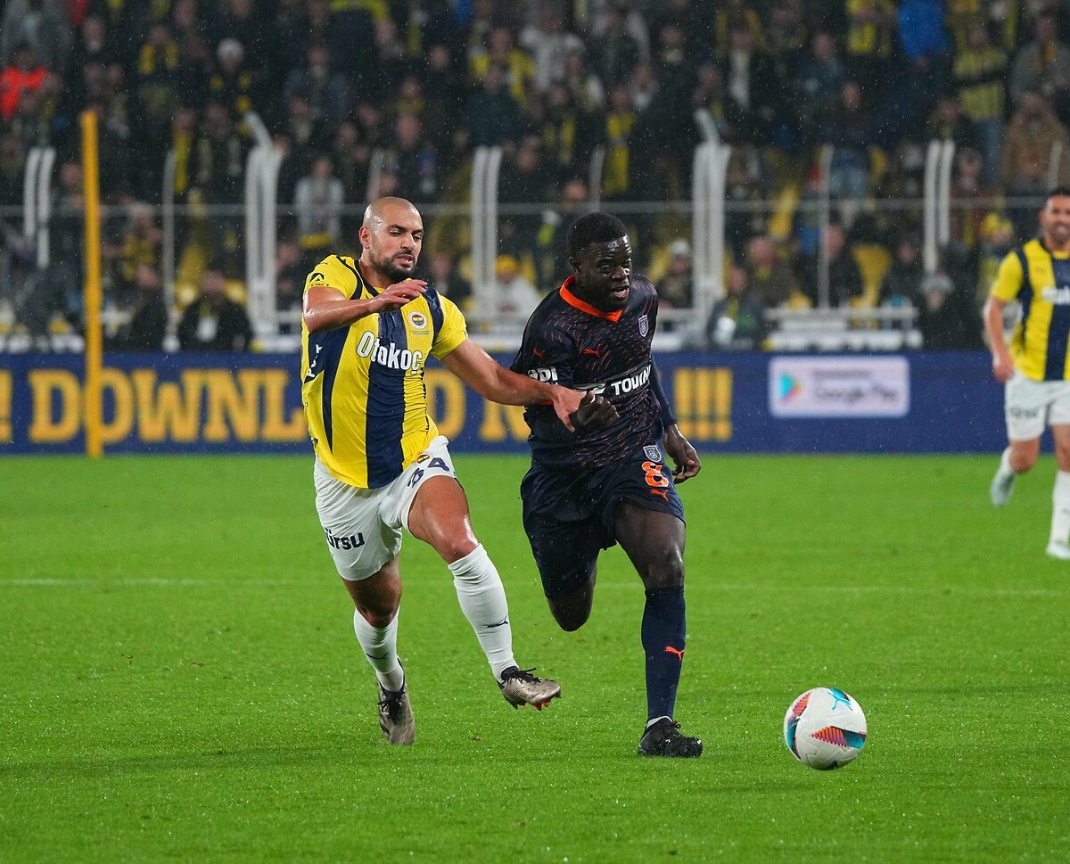 sofyan amrabat geri donuyor 0 ZLu1I4Nr