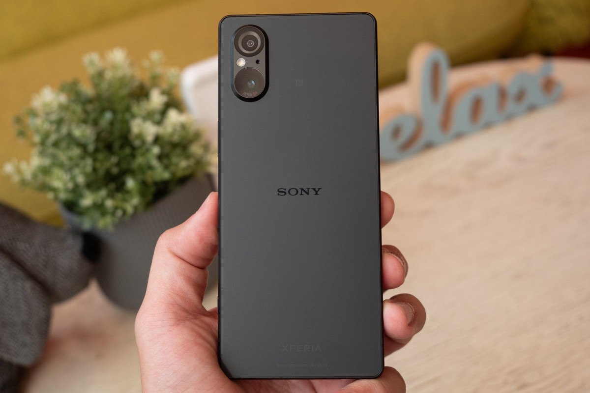 sony xperia v 5 android 15 guncellemesine kavustu 0 M1IIYjmX