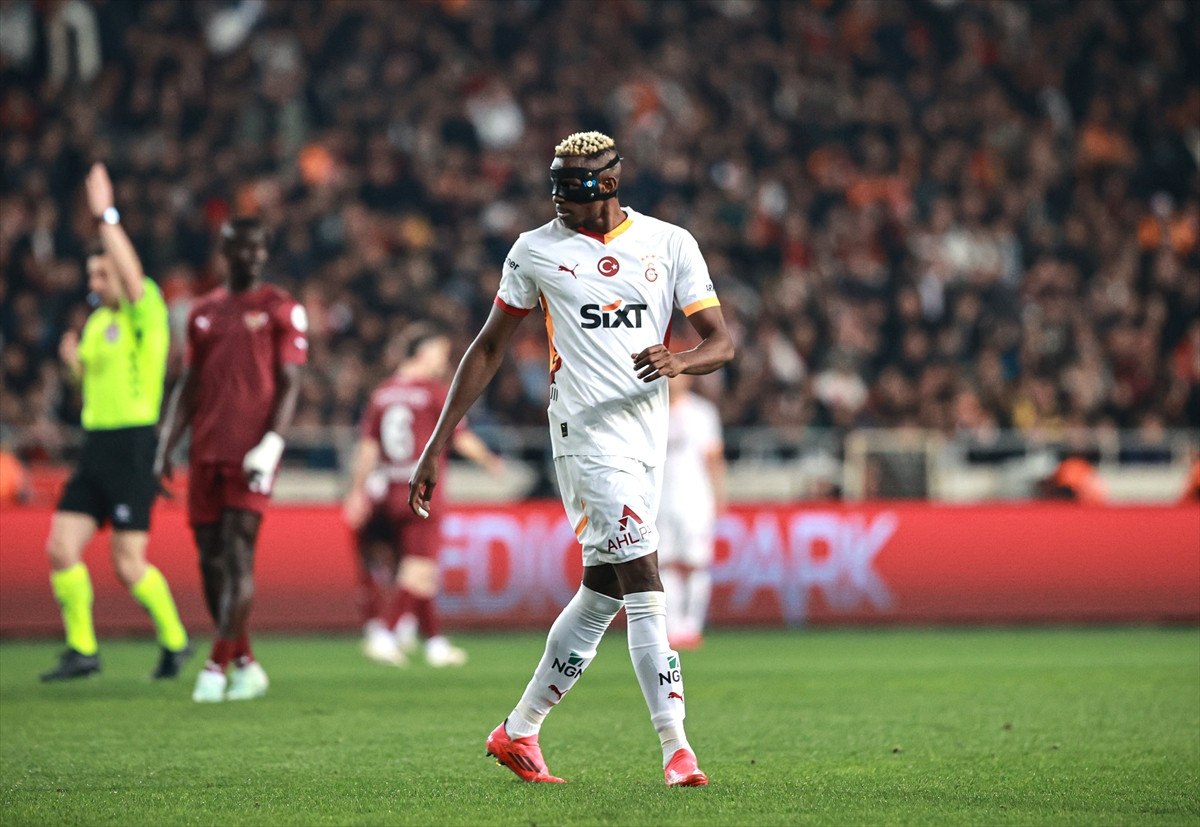 victor osimhen galatasaraya odaklandim 0 rIYtz4Qp