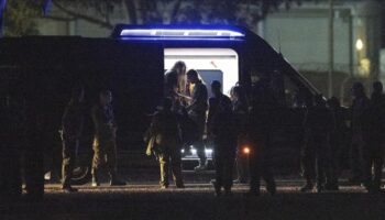 abd ve afganistan arasinda esir takasi R3nW68lz