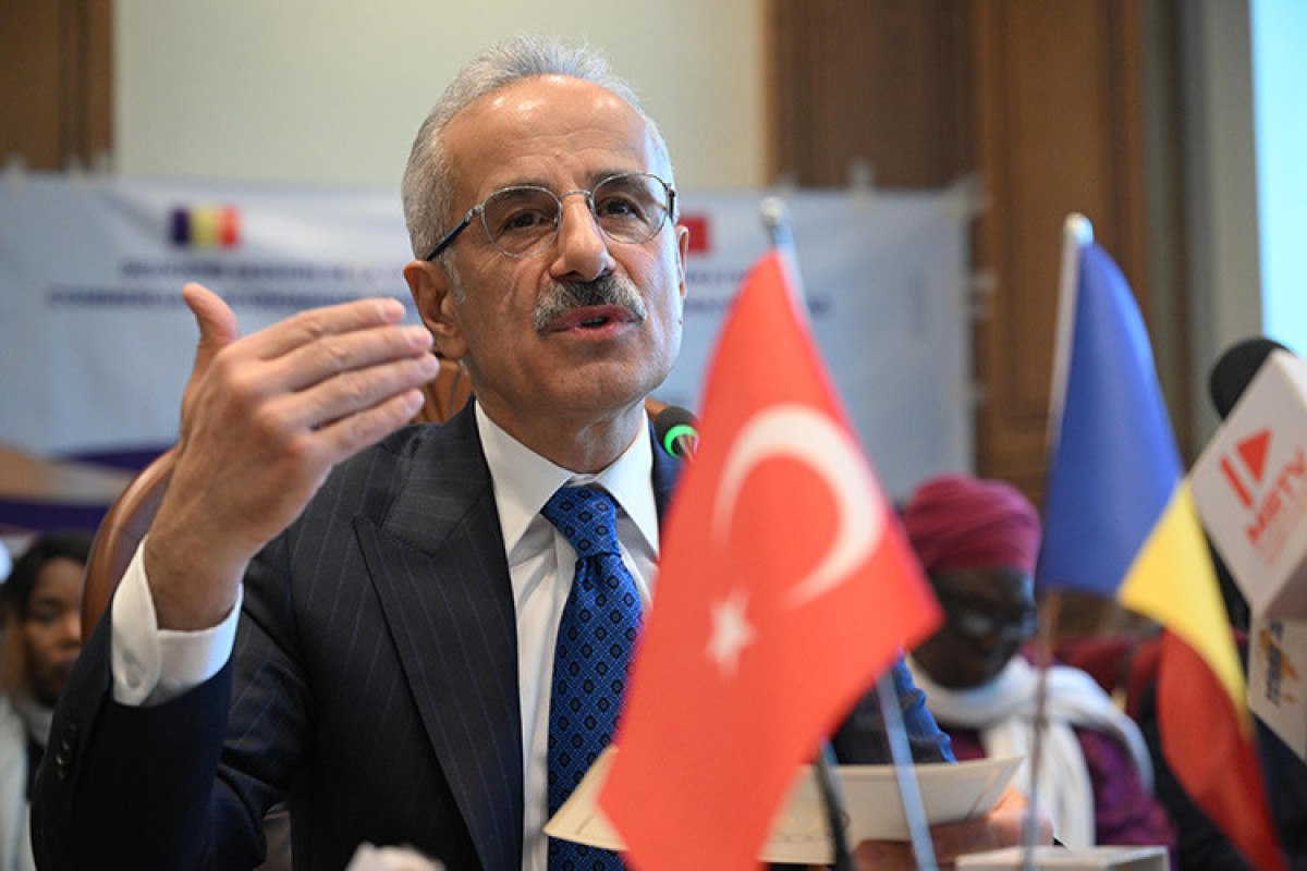 Abdulkadir Uraloğlu: Çad ile ticaretimizi çeşitlendireceğiz 2 abdulkadir uraloglu cad ile ticaretimizi cesitlendirecegiz 1 I81qLeLz