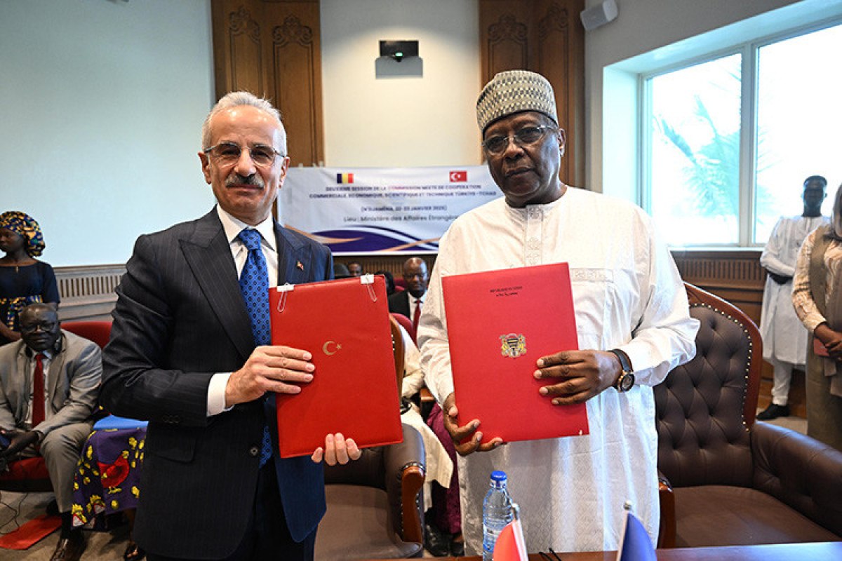 Abdulkadir Uraloğlu: Çad ile ticaretimizi çeşitlendireceğiz 4 abdulkadir uraloglu cad ile ticaretimizi cesitlendirecegiz 3 f8Dd4NOl