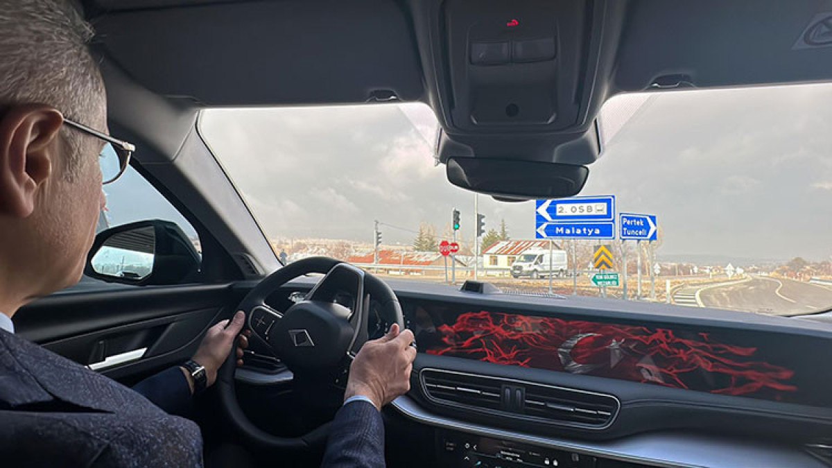 abdulkadir uraloglu elazig harput yolunda guzergahi 2 km kisaltarak ulasimi sehir disina tasidik 3 SrmlFRvc