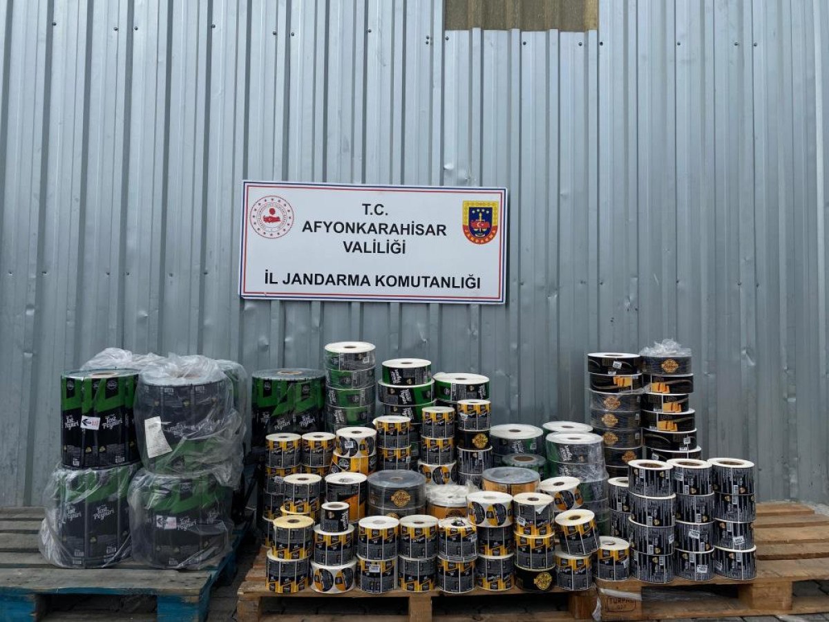 afyonkarahisarda 30 ton taklit uretim kasar ve beyaz peynir ele gecirdi 1